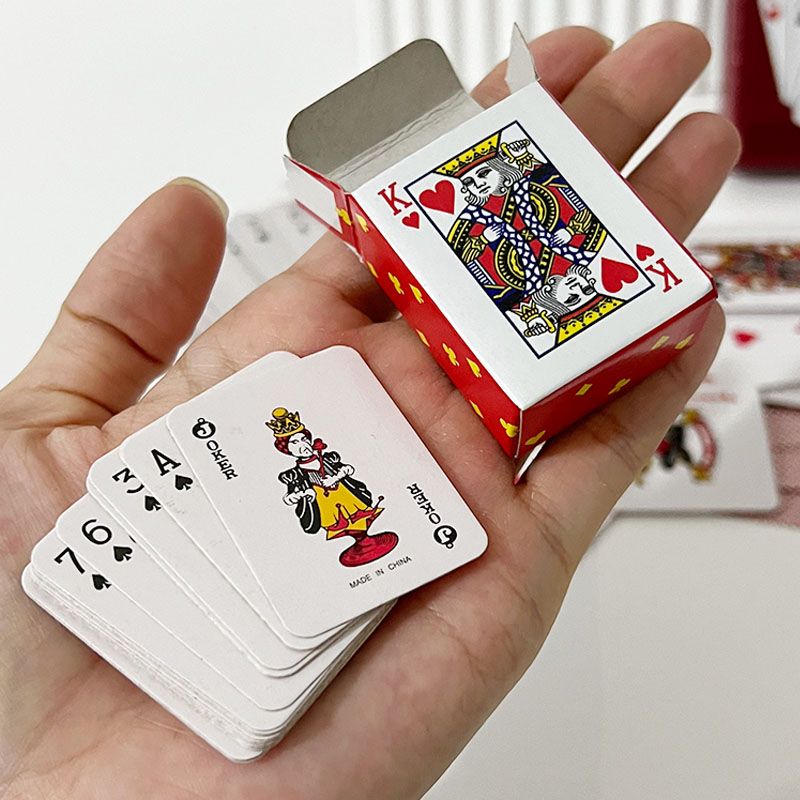 Mini Poker Playing Cards Cute  – обзор и цена Party Games Juegos De Mesa
