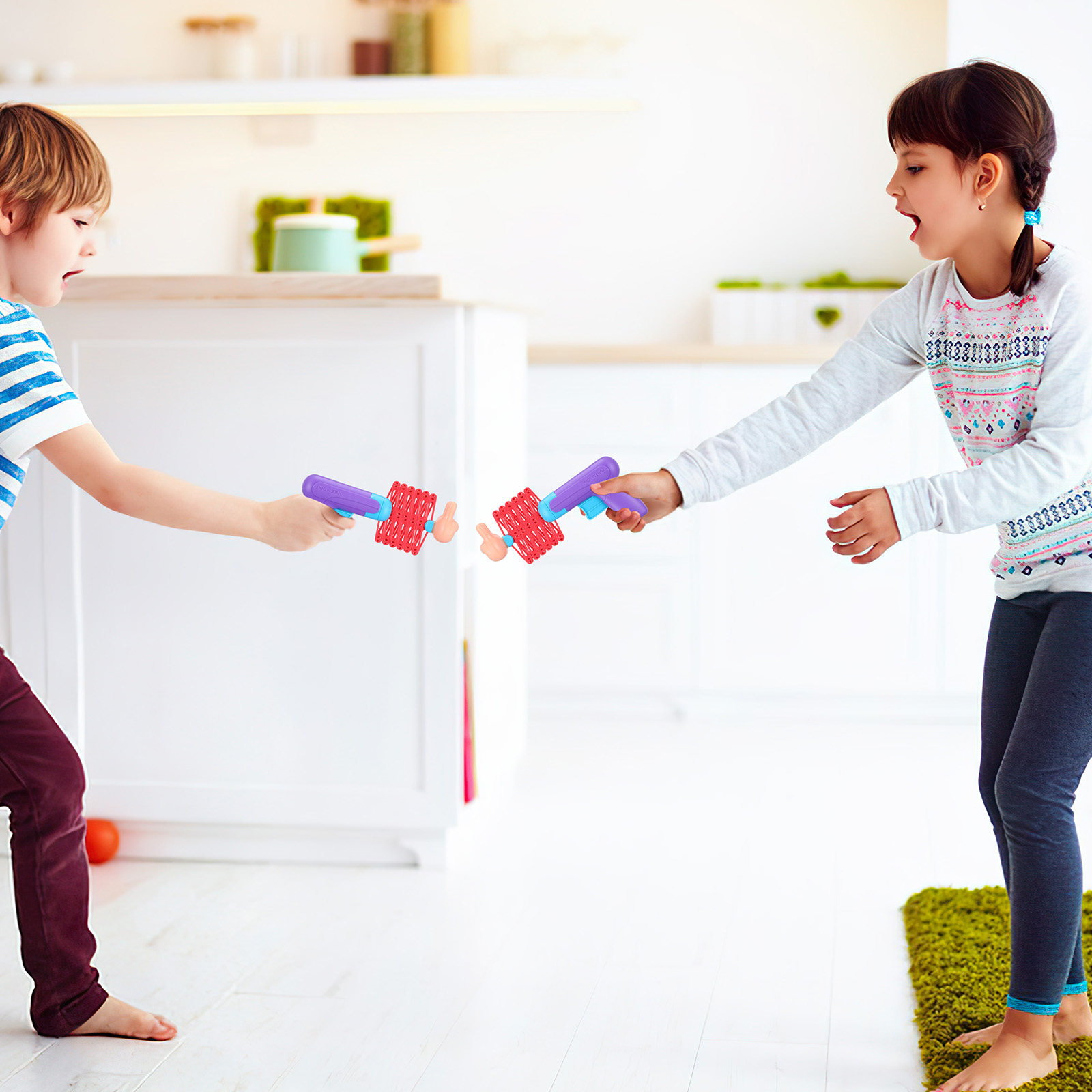 2Pcs Telescopic Spring Fists P – обзор и цена Party Games Indoor